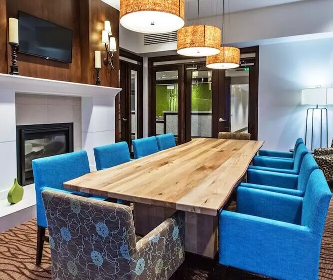 هتل Hilton Garden Inn Minneapolis Airport Mall Of America