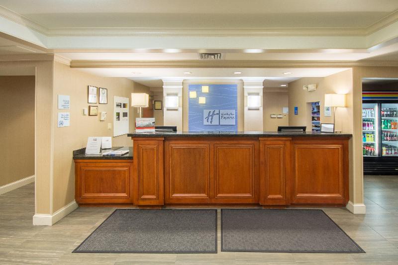 Holiday Inn Express Hotel & Suites Auburn, An Ihg