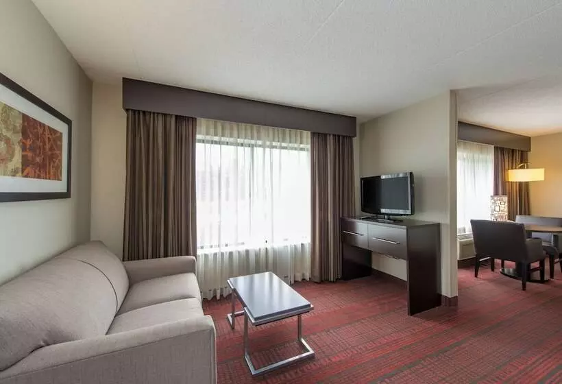 Holiday Inn Express Hotel & Suites Auburn, An Ihg