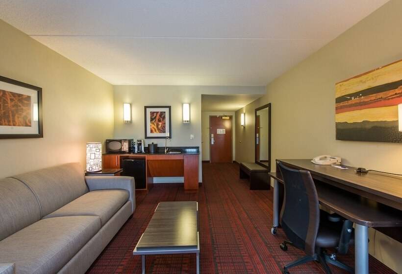 Holiday Inn Express Hotel & Suites Auburn, An Ihg
