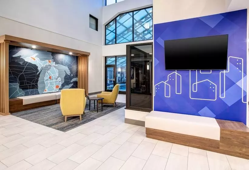 Holiday Inn Express Hotel & Suites   Belleville Area, An Ihg