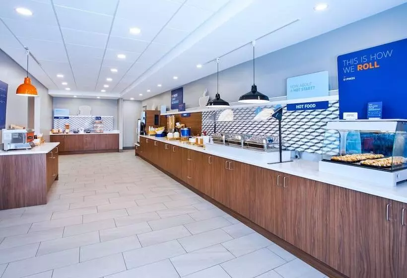 Holiday Inn Express Hotel & Suites   Belleville Area, An Ihg