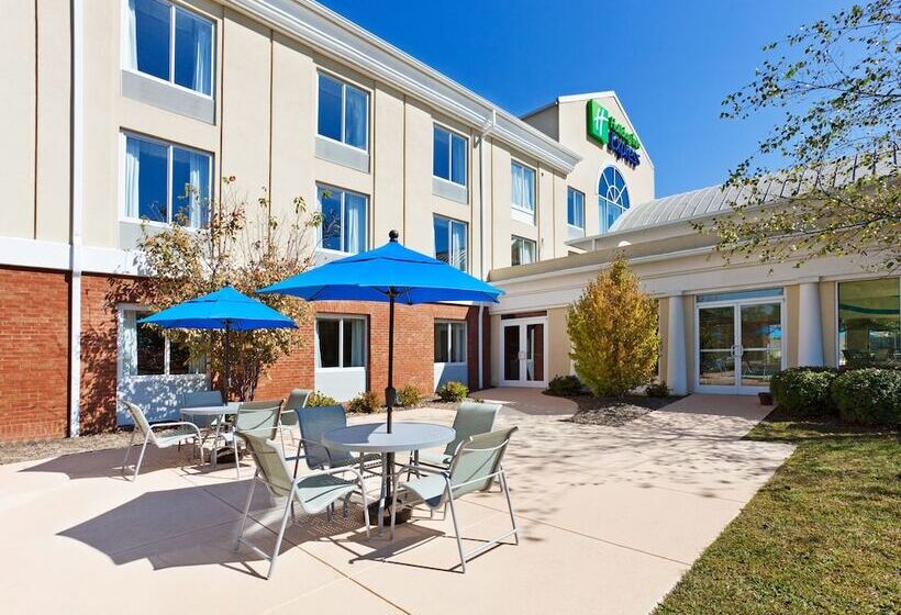 ホテル Holiday Inn Express & Suites Sylva / Dillsboro, An Ihg