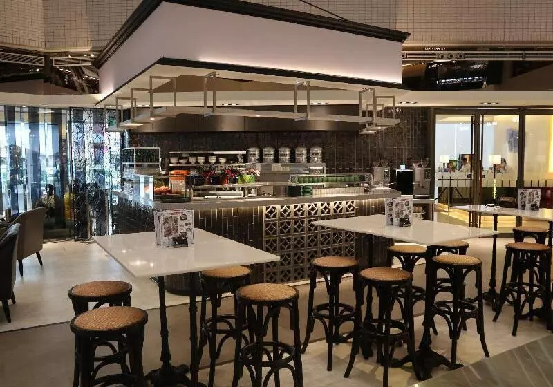 ホテル Holiday Inn Express Taichung Park, An Ihg
