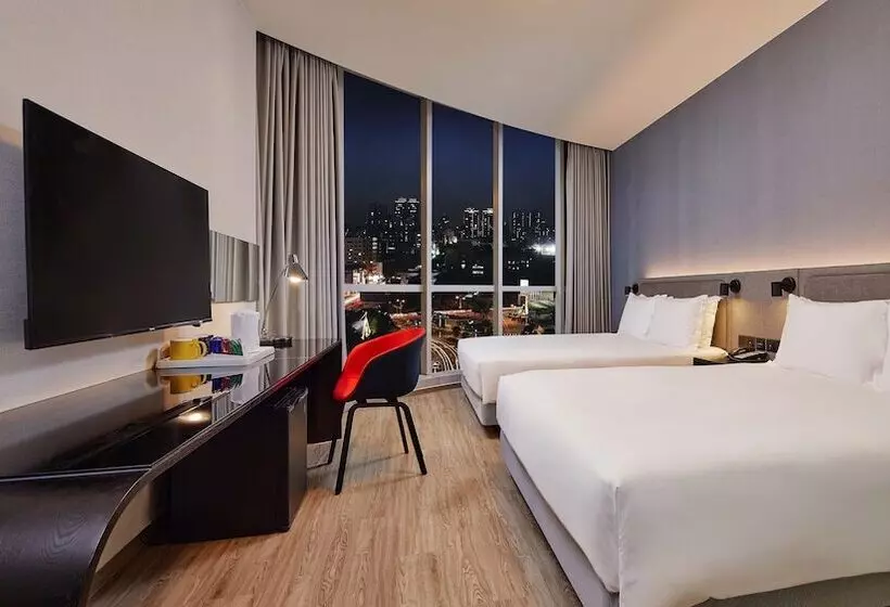 ホテル Holiday Inn Express Taichung Park, An Ihg
