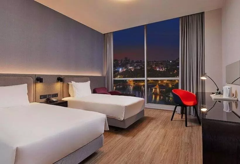 ホテル Holiday Inn Express Taichung Park, An Ihg