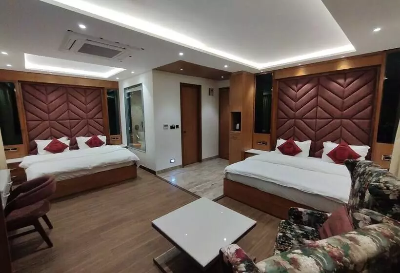 בית מלון כפרי Sagrika Resort Dalhousie