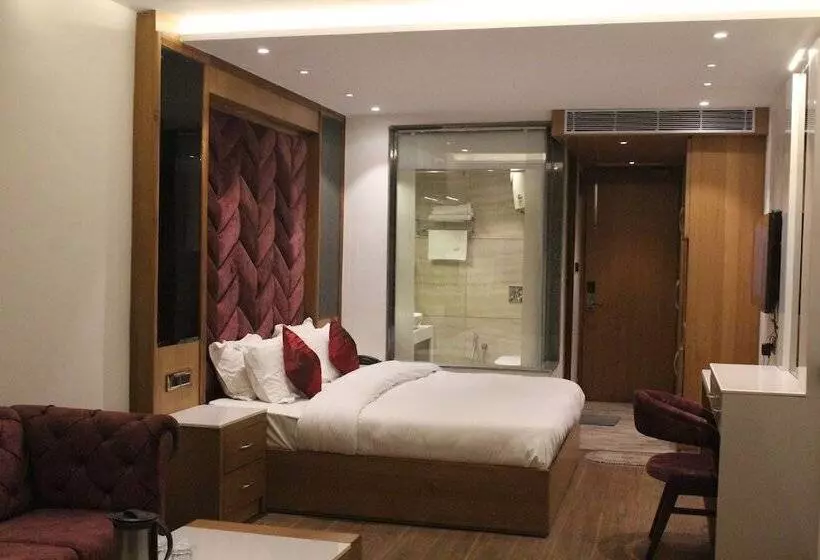 בית מלון כפרי Sagrika Resort Dalhousie