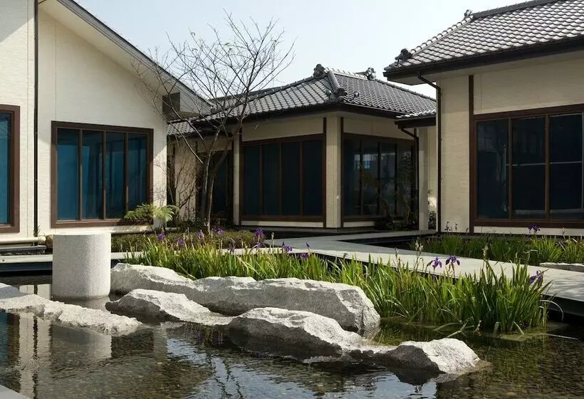 هتل Sheraton Taoyuan