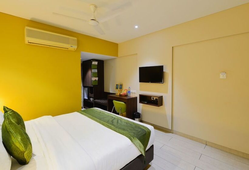 Click Hotel Vadodara 4 Mins Walk For The Railway Station