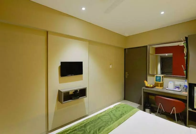 Click Hotel Vadodara 4 Mins Walk For The Railway Station