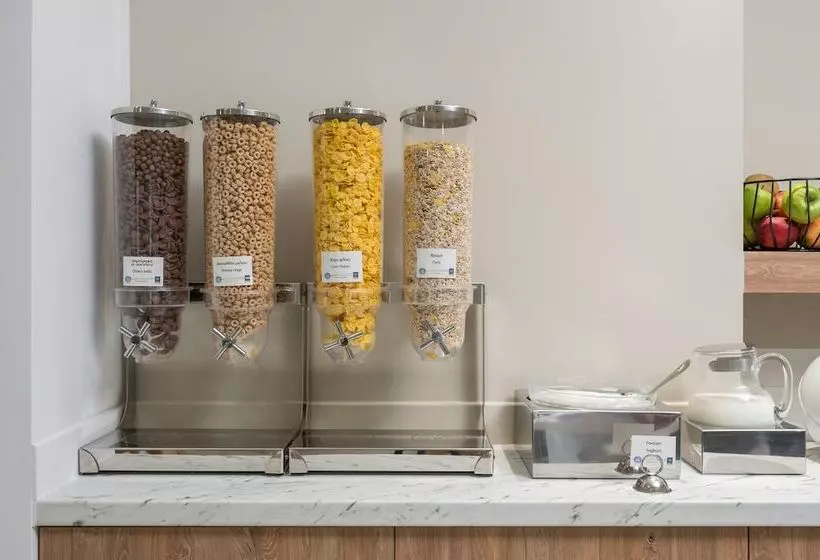 Sea View Hotel & Apartments