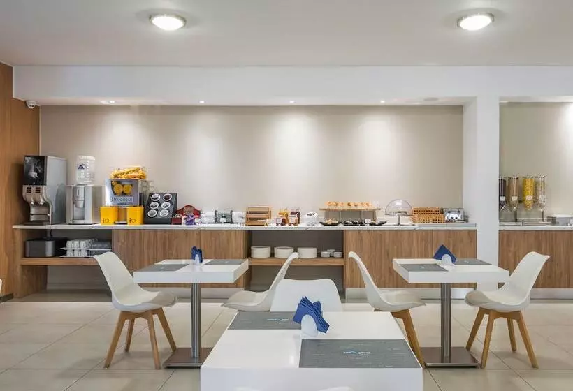 Sea View Hotel & Apartments