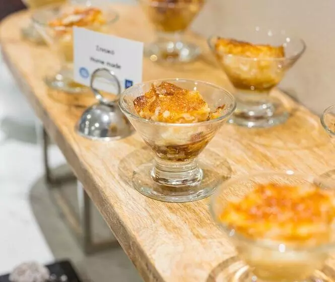 Sea View Hotel & Apartments