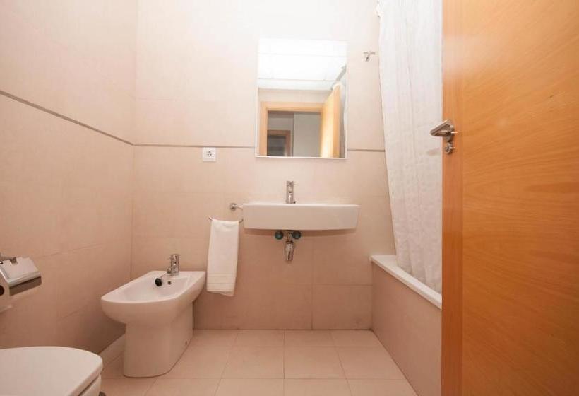 Torre Oboe Apartamentos