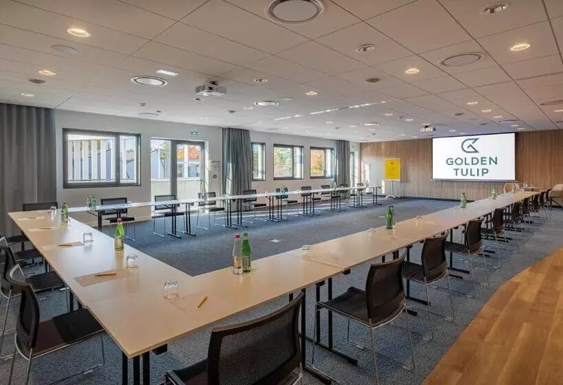 Golden Tulip Lyon Ouest Techlid Hotel & Spa