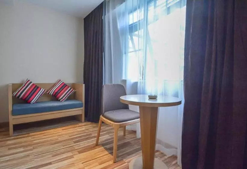 ホテル City Comfort Inn Wuhan Jianghan Road Liuduqiao Metro Station