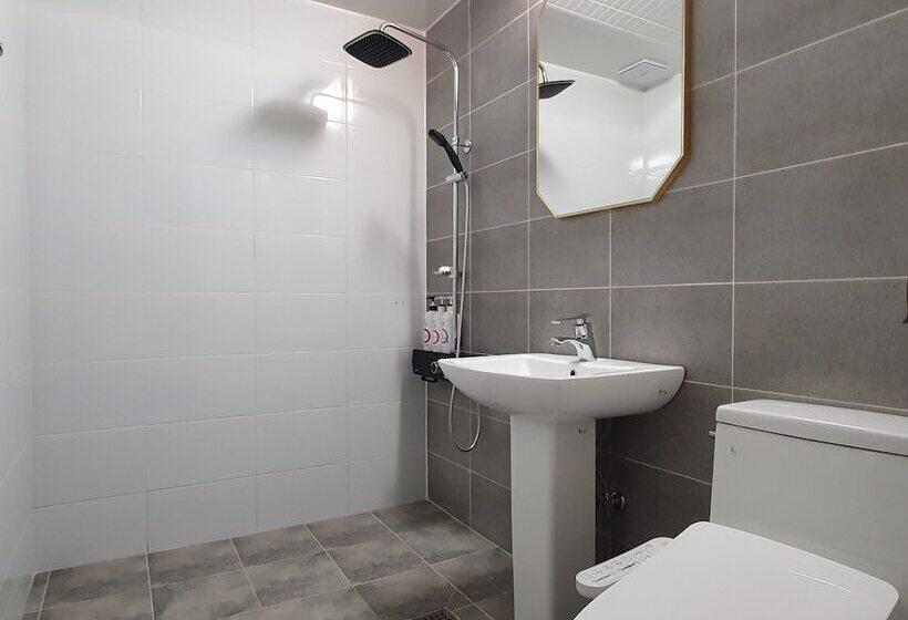 فندق Urban Island