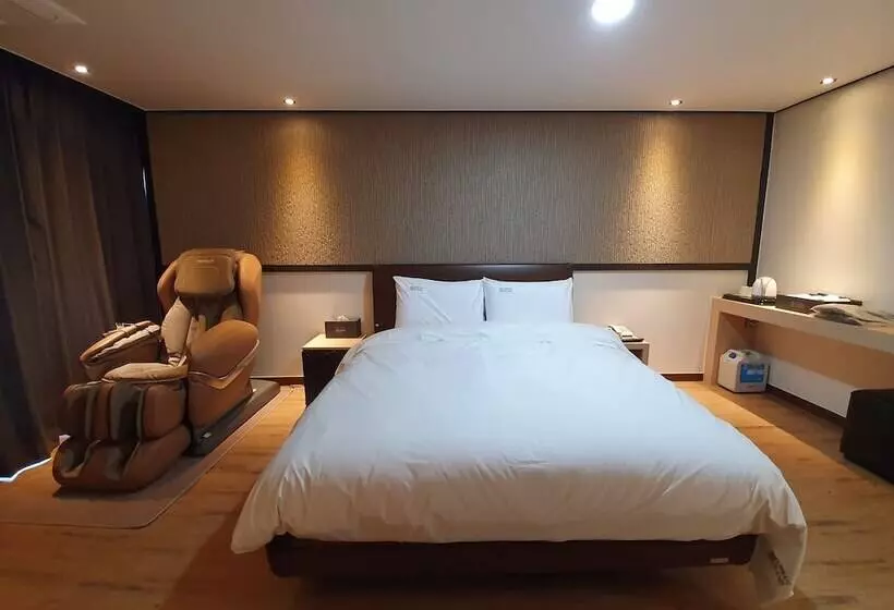 Hotelli Urban Island
