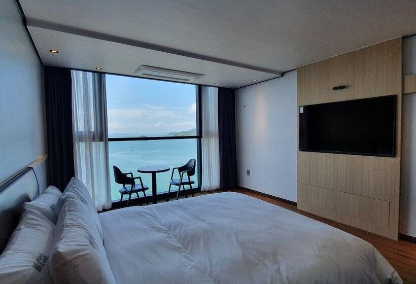 فندق Urban Island