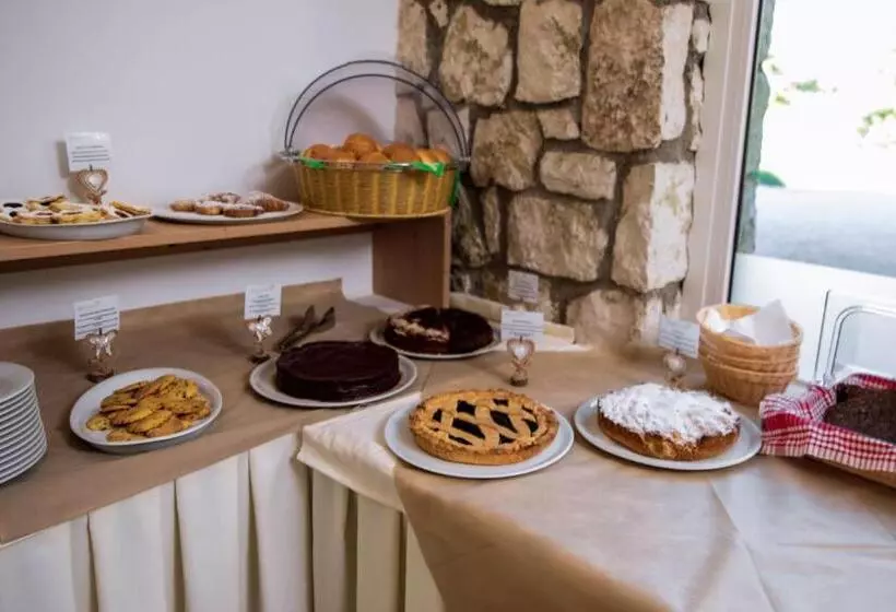 Aamiaismajoitus (B&B) Maso Agritur Santa Lucia