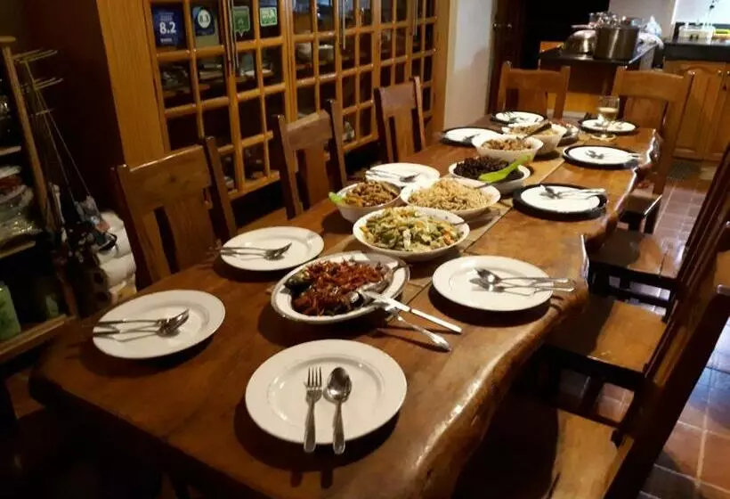 Aamiaismajoitus (B&B) Villa Del Carmen Haven Bohol