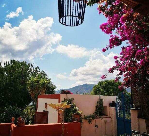 Bed and Breakfast Villino Miraglia