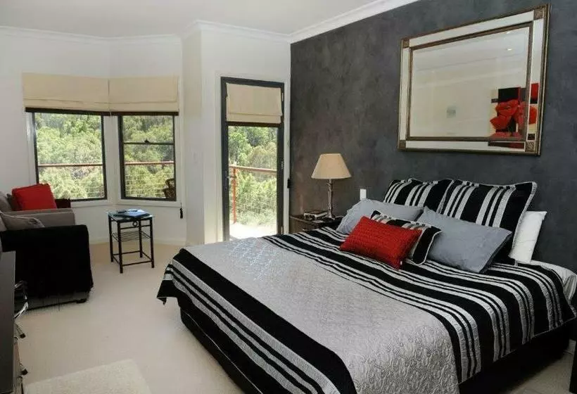 Aamiaismajoitus (B&B) Wombadah Luxury Accommodation