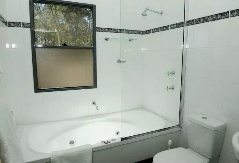 Aamiaismajoitus (B&B) Wombadah Luxury Accommodation