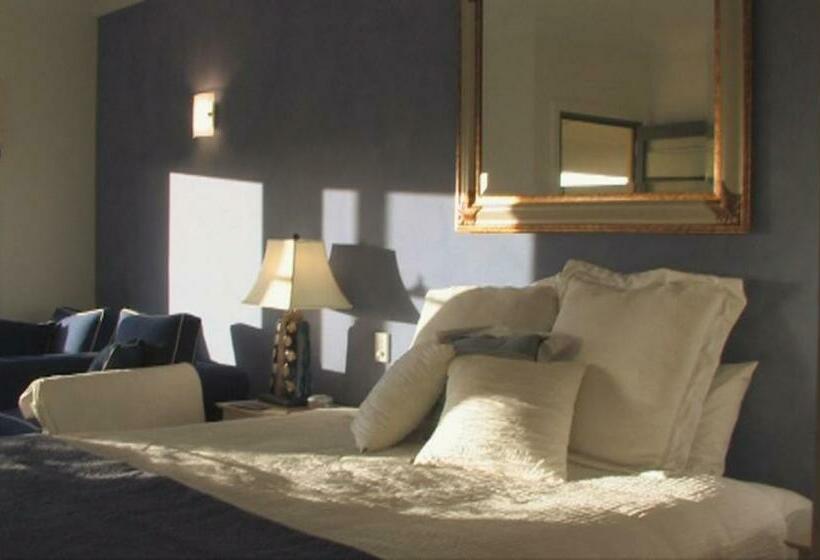 צימר Wombadah Luxury Accommodation