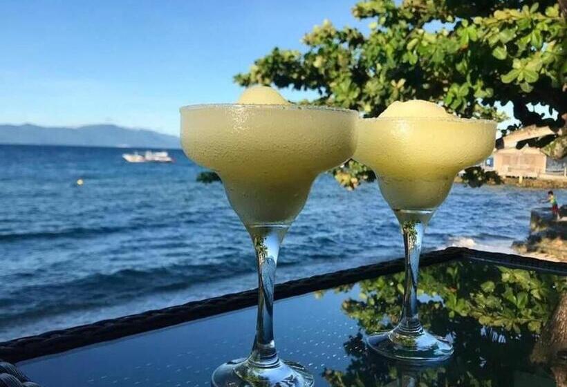 Blue Lagoon Dive Resort