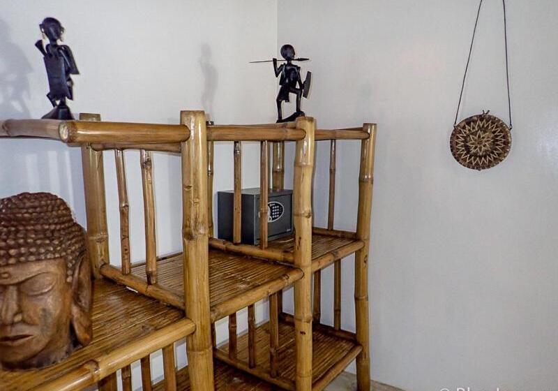 Blue Lagoon Dive Resort