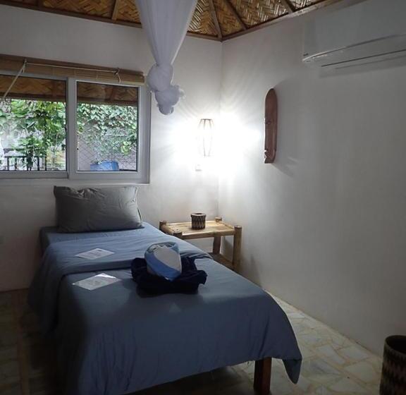 Blue Lagoon Dive Resort