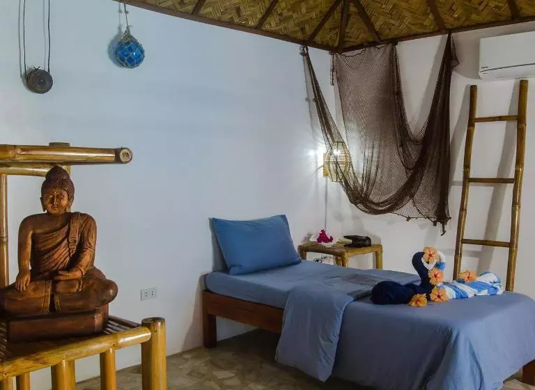 Blue Lagoon Dive Resort