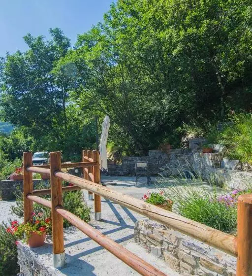 Hotelli Agriturismo Casa Turchetti