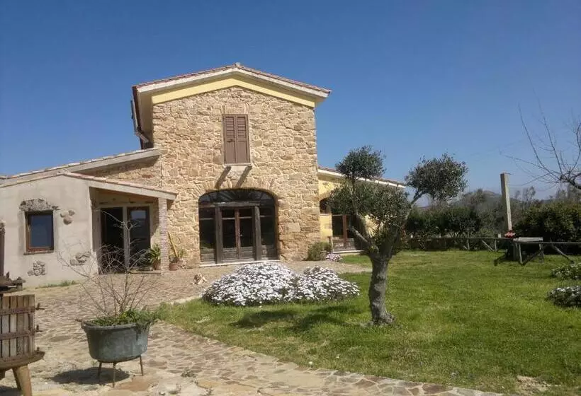 هتل Agriturismo Gragonti