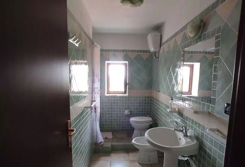 هتل Agriturismo Gragonti