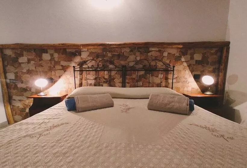 هتل Agriturismo Gragonti