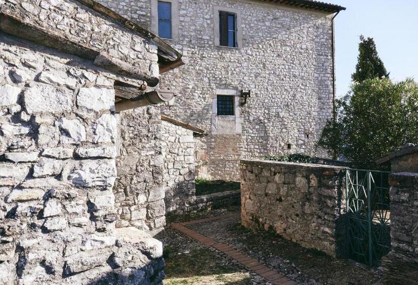 בית מלון כפרי Albergo Diffuso Crispolti