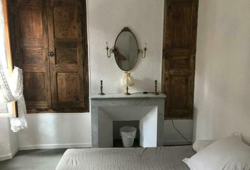 فندق Gîte Saint Pierre