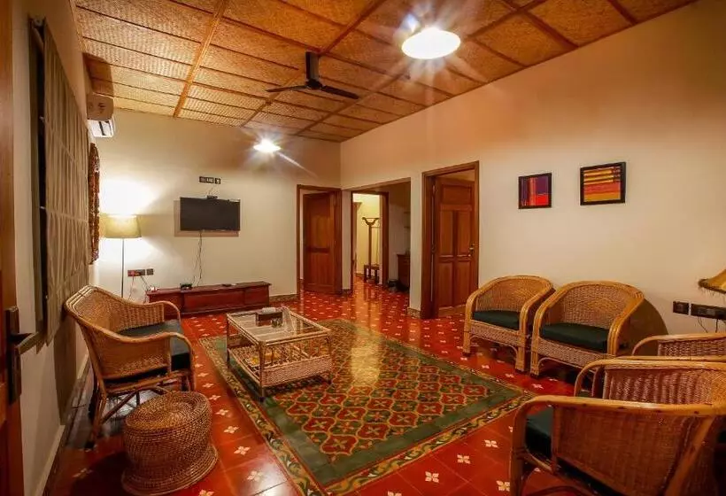 Hotelli The Estate Resort , Mangalore