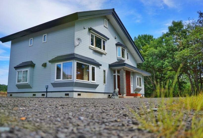 بنسيون Blueberryhouse音威子府村