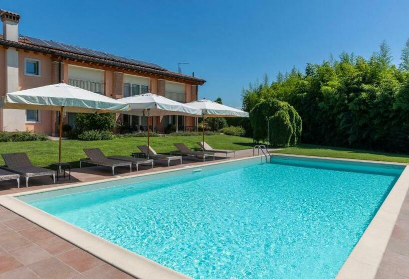 Residence Regina Dei Prati