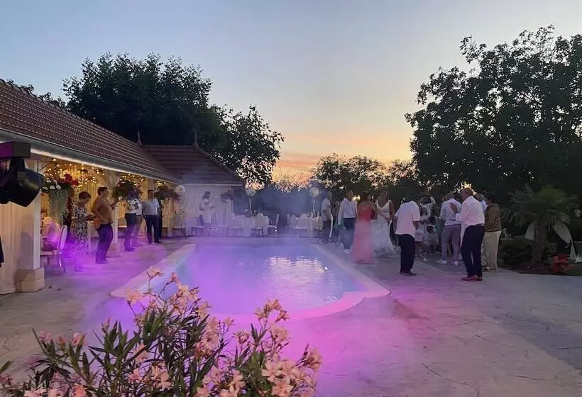 Aamiaismajoitus (B&B) Bienvenue A La Campagne