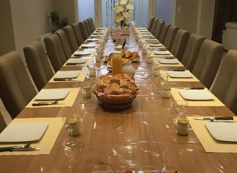 Aamiaismajoitus (B&B) Bienvenue A La Campagne