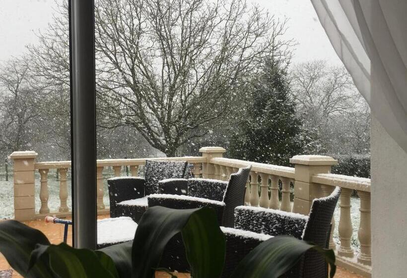 住宿加早餐  Bienvenue A La Campagne