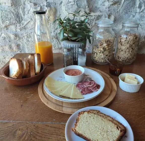 Aamiaismajoitus (B&B) Dos Arcos Usana