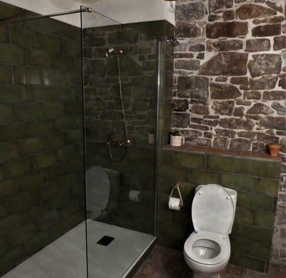 Bed and Breakfast Dos Arcos Usana