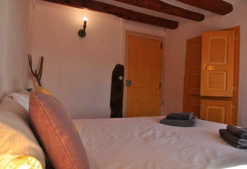 Bed and Breakfast Dos Arcos Usana