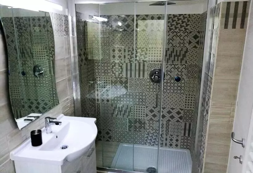 تختخواب و صبحانه Mimama